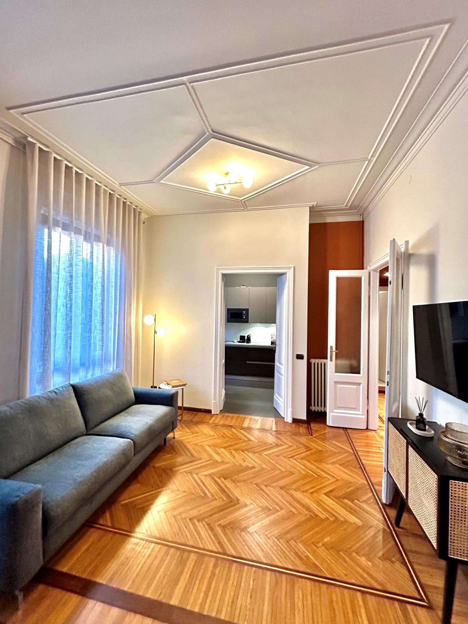 Fifty Eight Suite Milan Center Exteriör bild