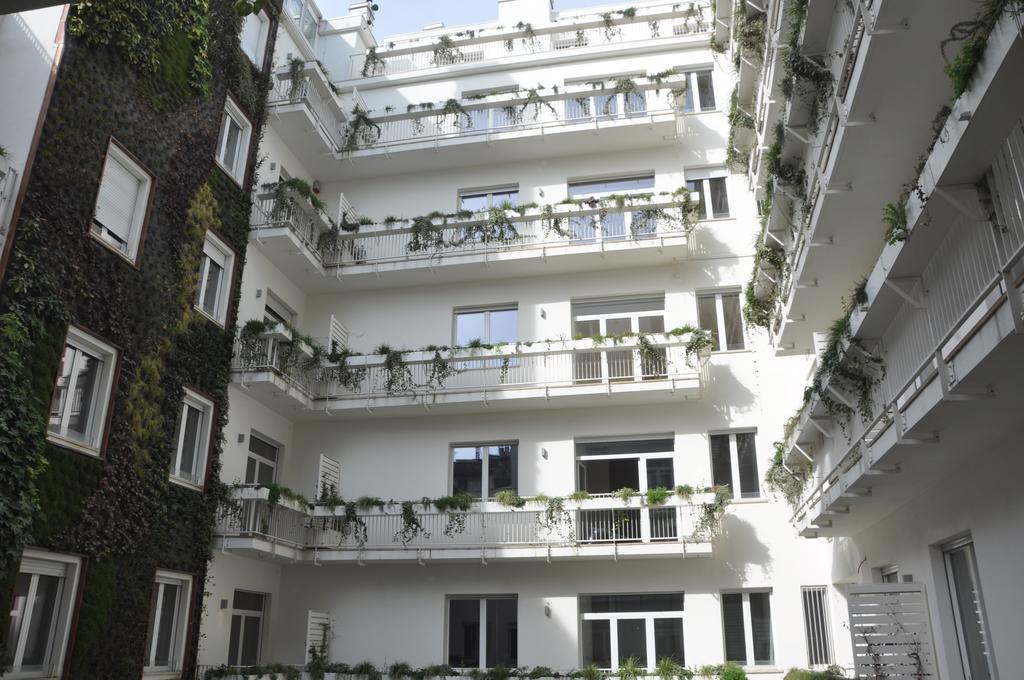 Fifty Eight Suite Milan Center Exteriör bild